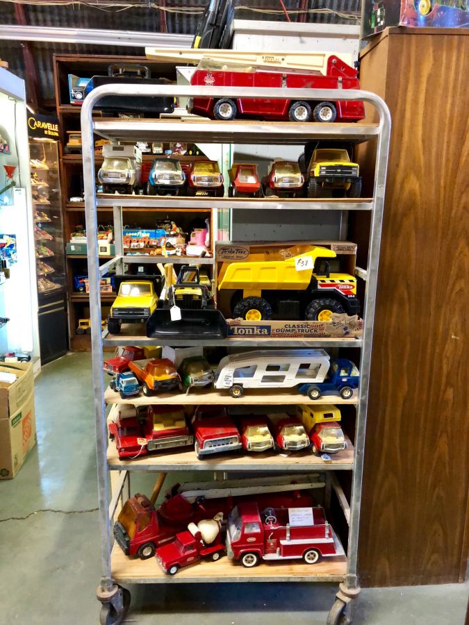Vintage TONKA TOY COLLECTION The Packrats Den